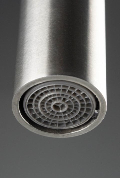 Bateria kuchenna z giętą wylewką