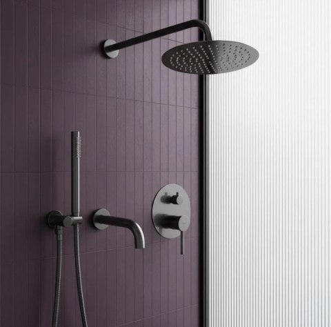 ZESTAW NATRYSKOWO-WANNOWY Z WYLEWKĄ LUNGO TYTAN